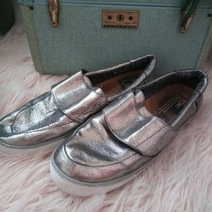 Toms Ladies Size 11 Metallic Silver Slip On Shoes